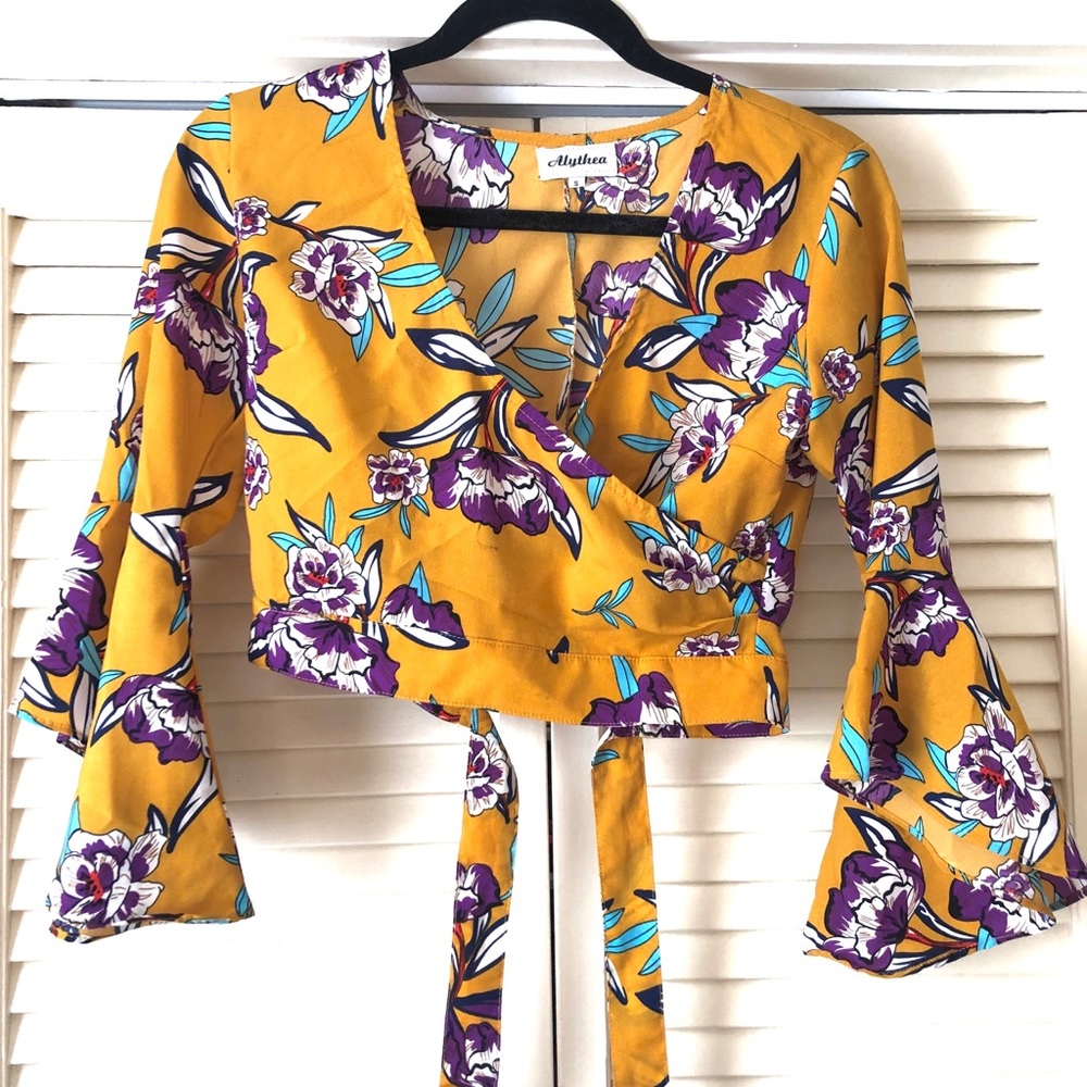 Cropped Tie Top Floral Print